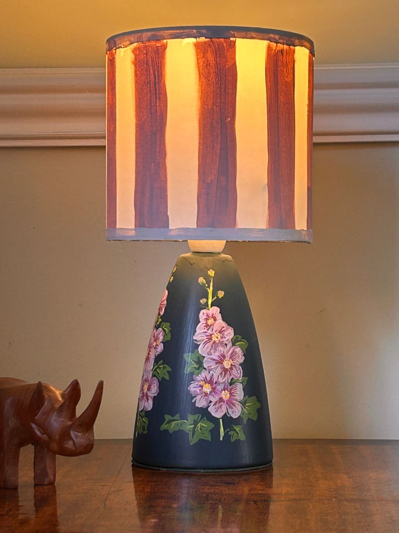 Hollyhock lamps