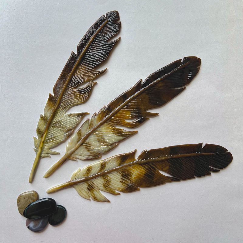 Buzzard Feather & Pebbles
