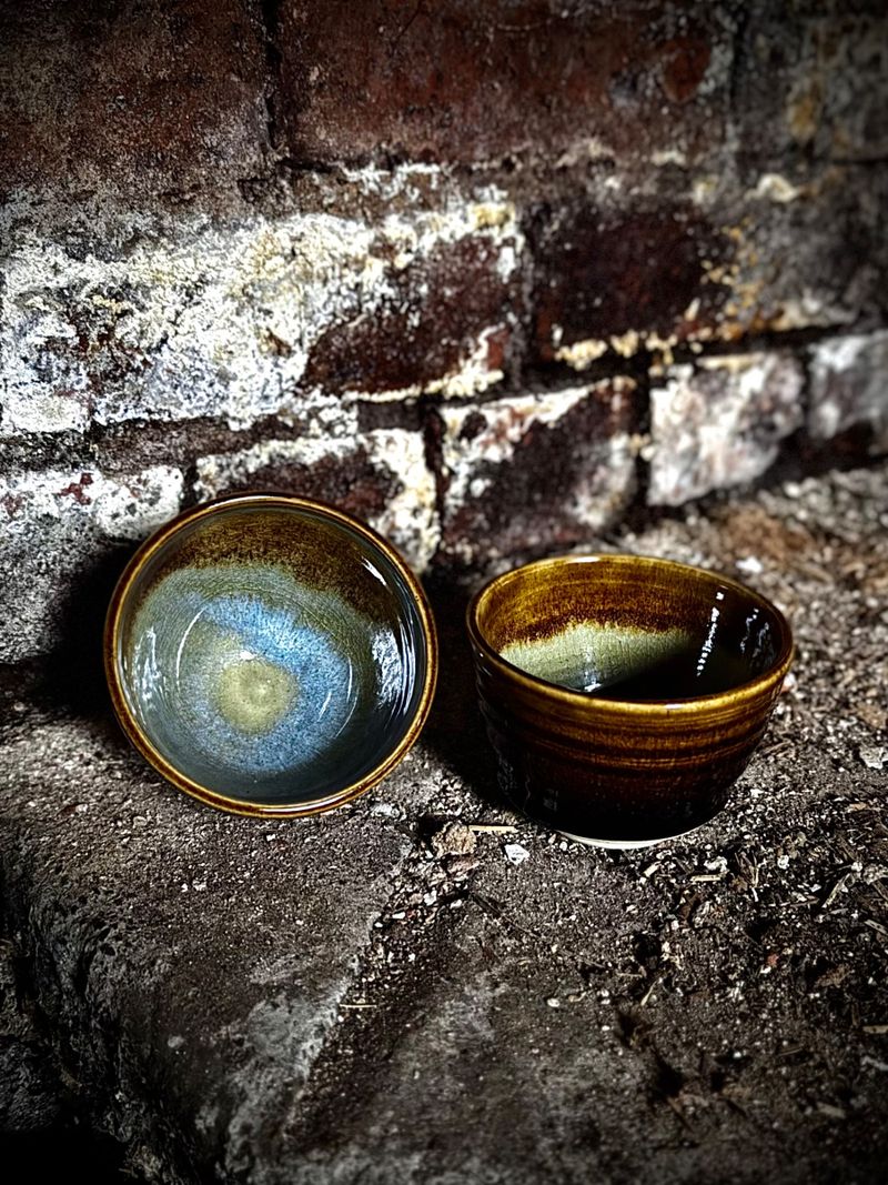 Ash glazed cups