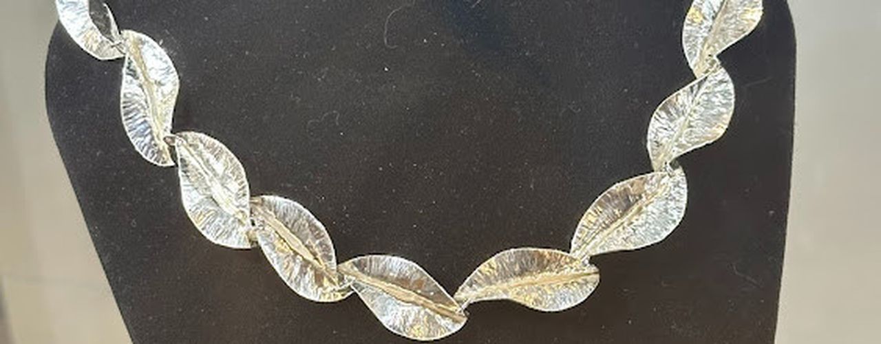 leaf necklace