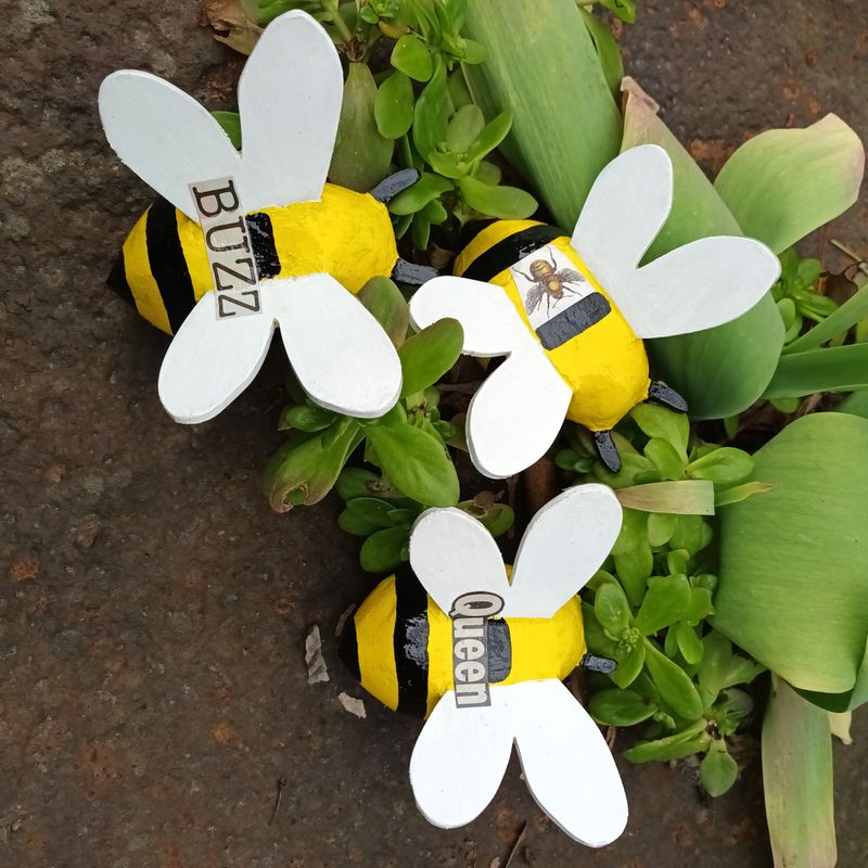 Posh Paper Mache Bees