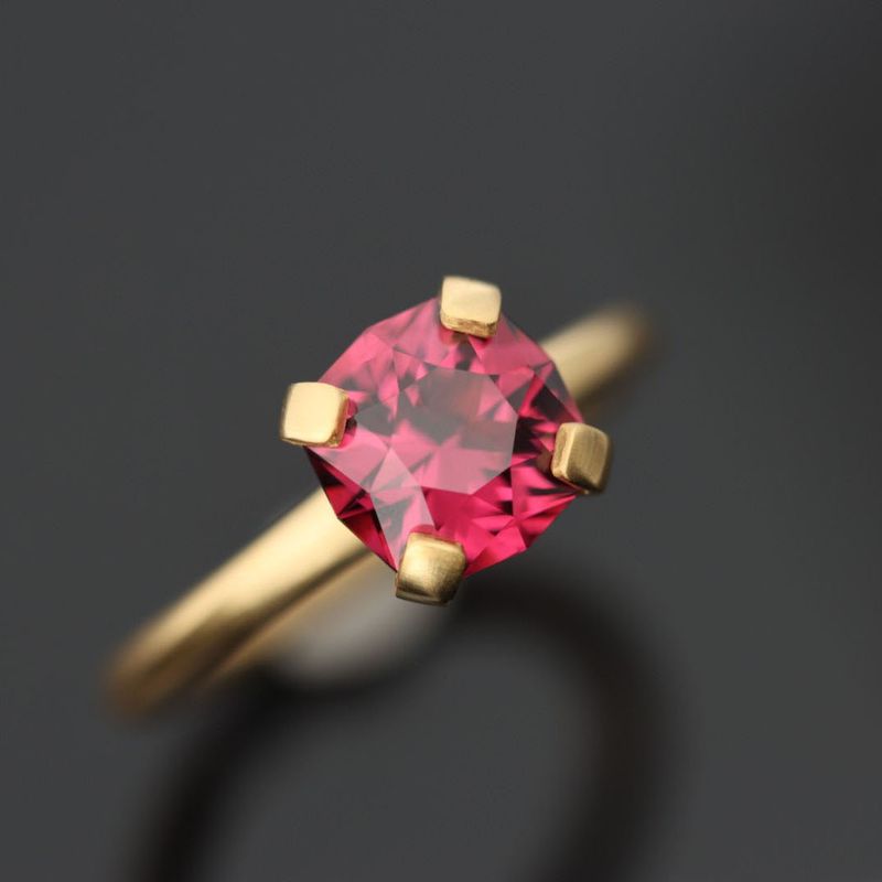 Umba Garnet & 22ct ring