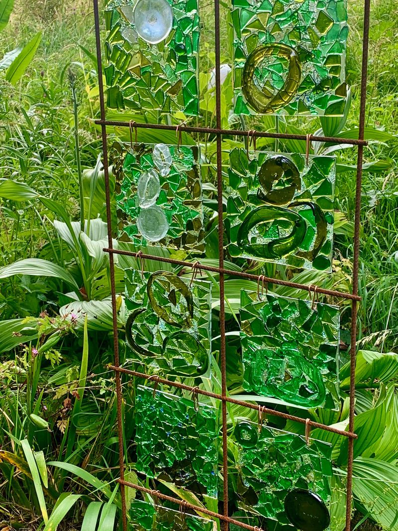 Bubbles in the River Wye