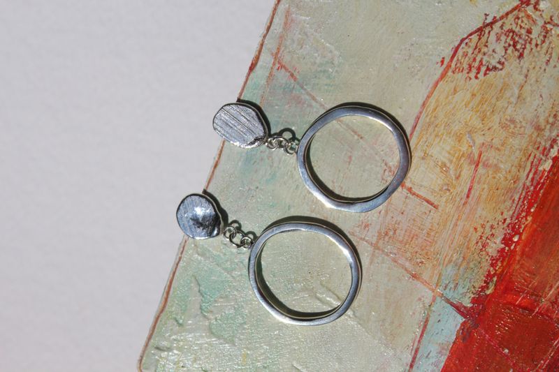 PEBBLE DROP EARRINGS