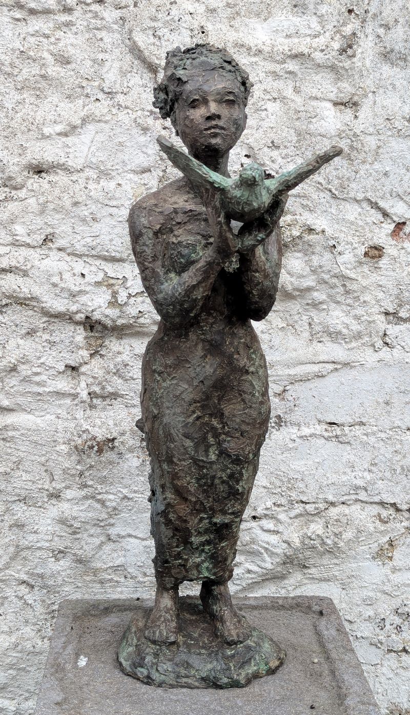 Shape of Freedom bronze resin