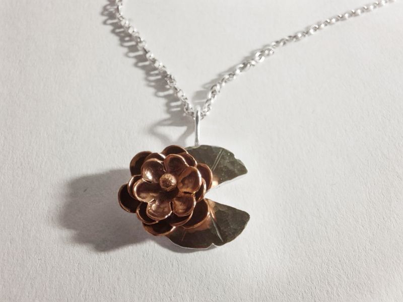 Mixed metal Waterlily necklace